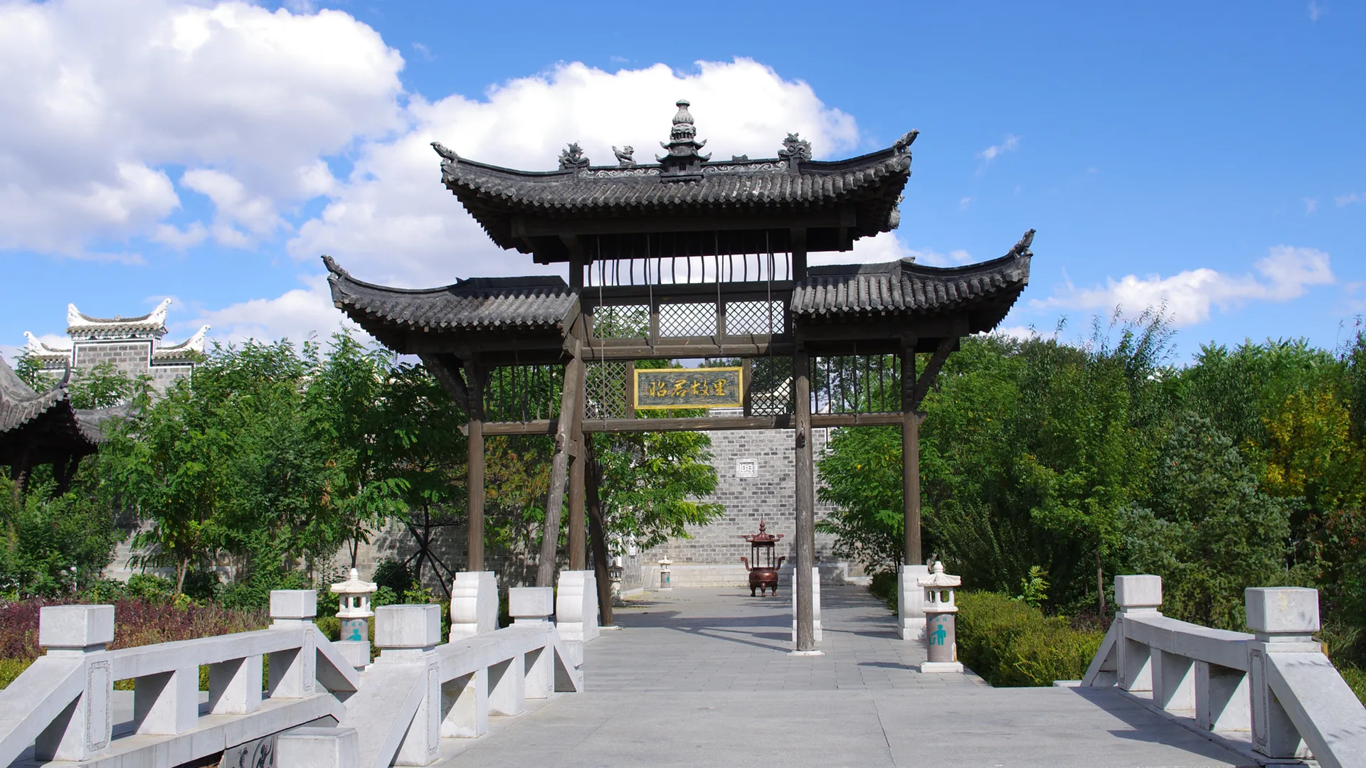 昭君博物院 - 内蒙古呼和浩特市著名旅游景点 昭君博物院 - 呼和浩特市旅游景区,昭君出塞故事、汉代古墓,评分4.5